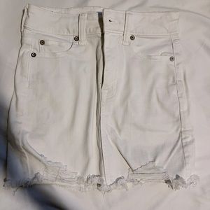 white denim skirt